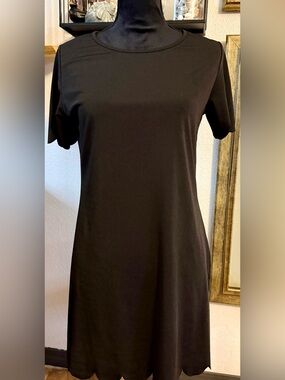 Baluoke Little Black Dress LBD Scalloped Hem Crewneck •Size S•